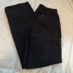 Cherokee Infinity black scrub pants size small